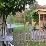 לינה וארוחת בוקר Maison Saint Tropez איינדהובן