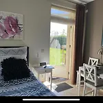 Maison Saint Tropez 2* איינדהובן