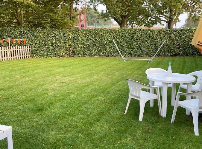 Maison Saint Tropez 2*