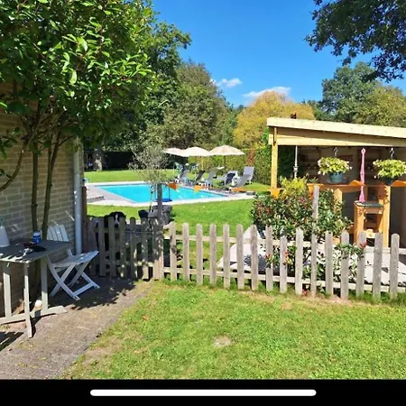 Maison Saint Tropez Bed & Breakfast