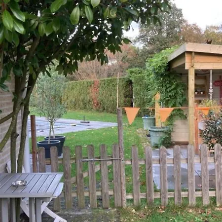 ベッド・アンド・ブレックファスト Maison Saint Tropez アイントホーフェン