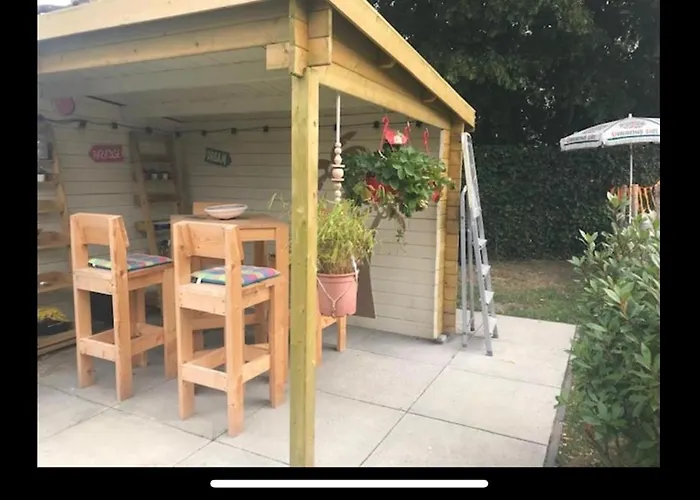 Maison Saint Tropez 2* Eindhoven