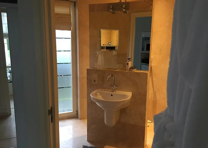 Maison Saint Tropez 2*