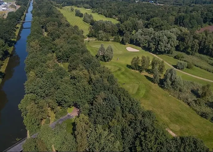 Maison Saint Tropez Bed and Breakfast Αϊντχόφεν